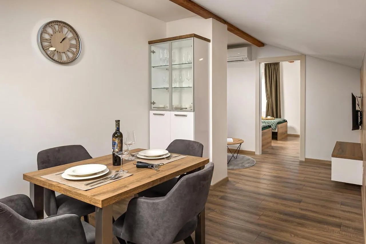 Luxury Apartment - Rena 2 Cavle